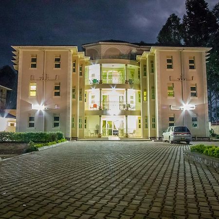 Heras Country Resort Kabale Bagian luar foto