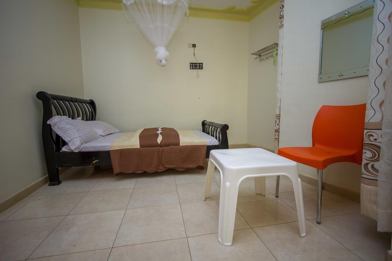Heras Country Resort Kabale Bagian luar foto