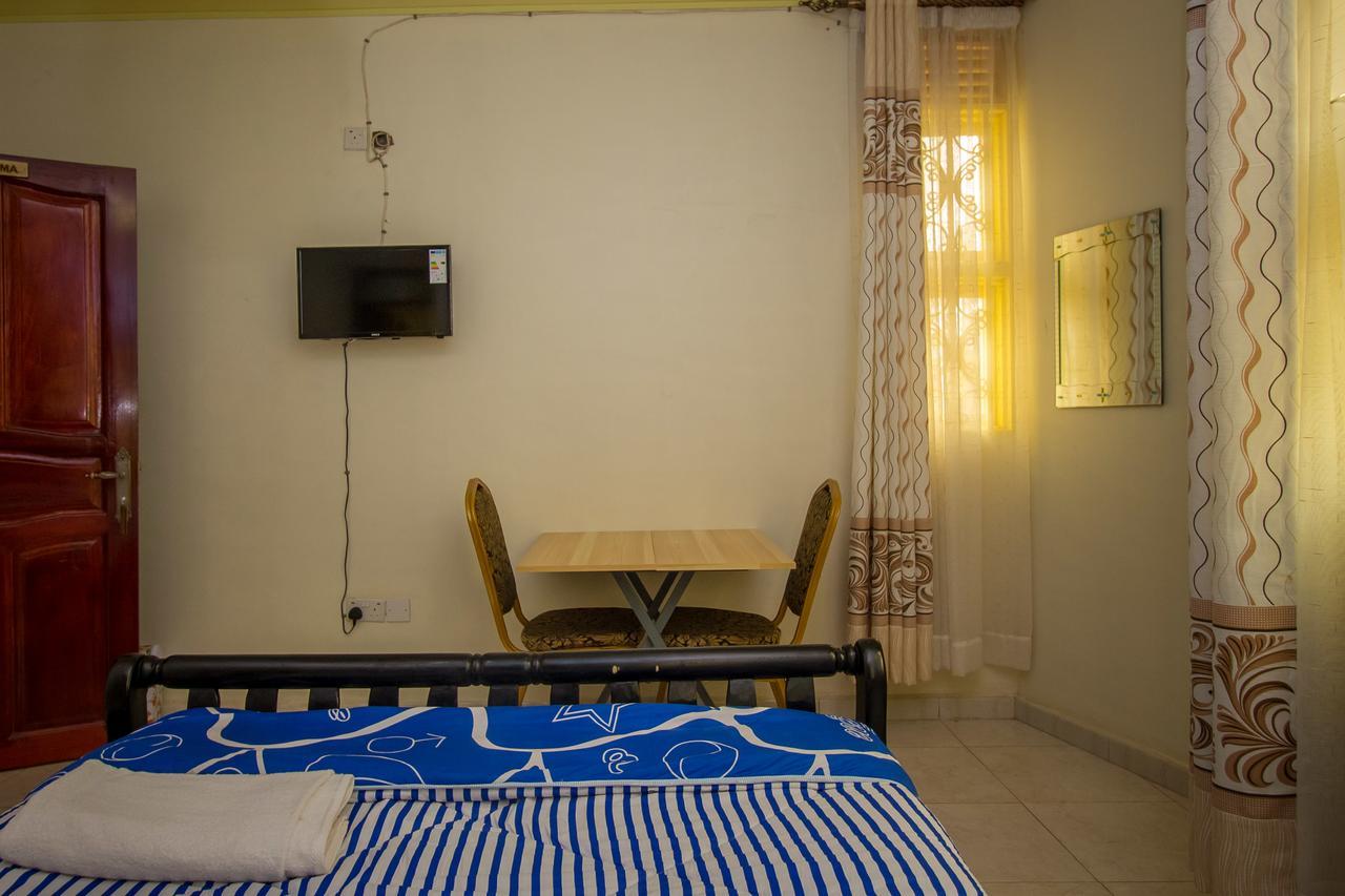 Heras Country Resort Kabale Bagian luar foto